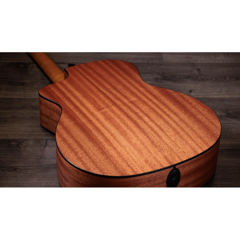 Taylor 114ce Spruce/Sapele Grand Auditorium