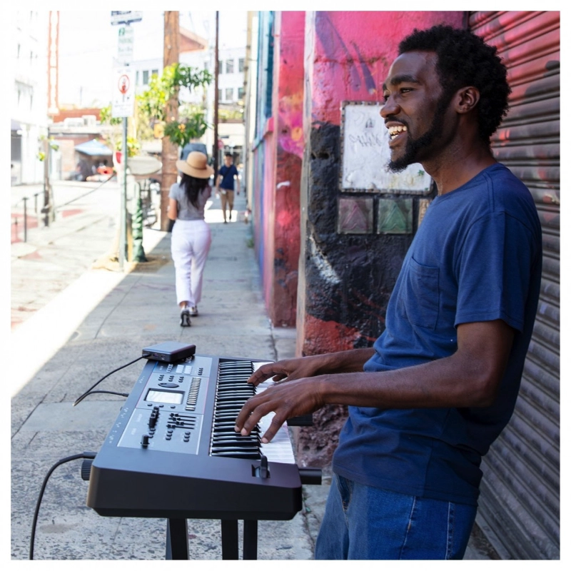 Roland Juno D6 Sintetizzatore 61 Tasti