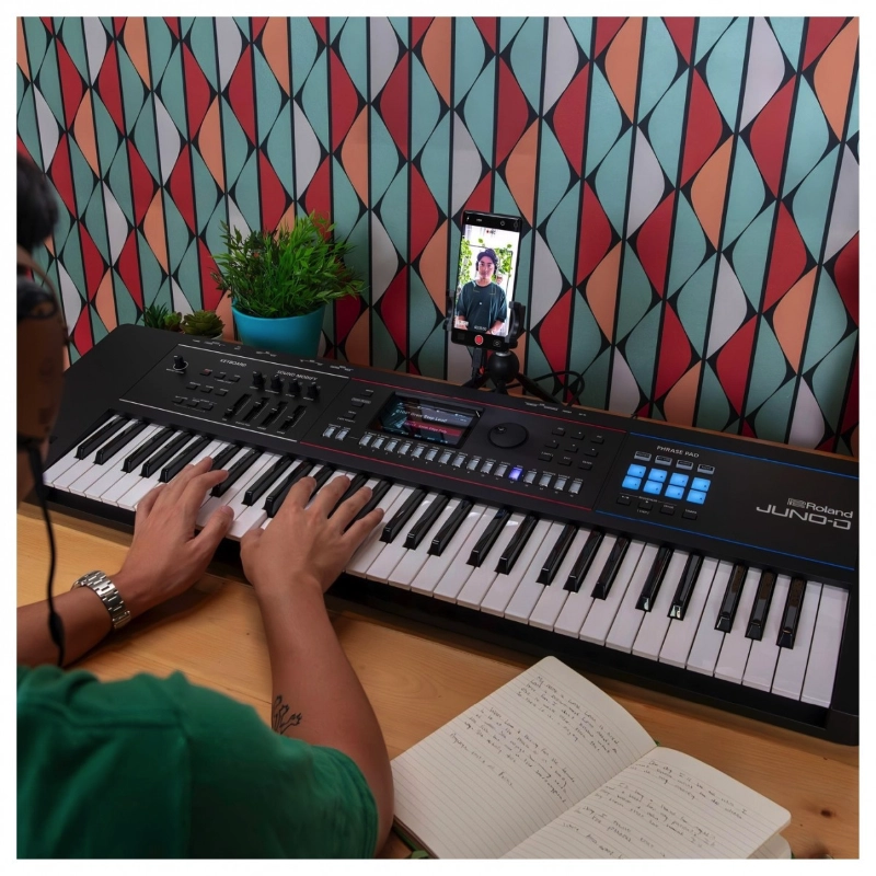 Roland Juno D8 Sintetizzatore 88 Tasti