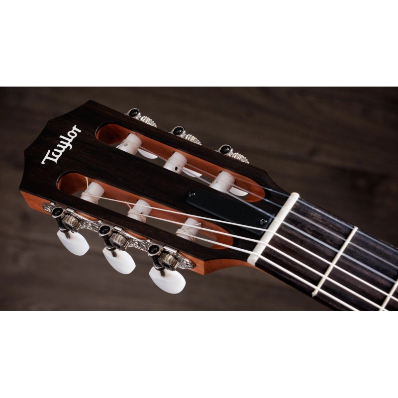 Taylor 112ce-N Sapele/Spruce Grand Concert