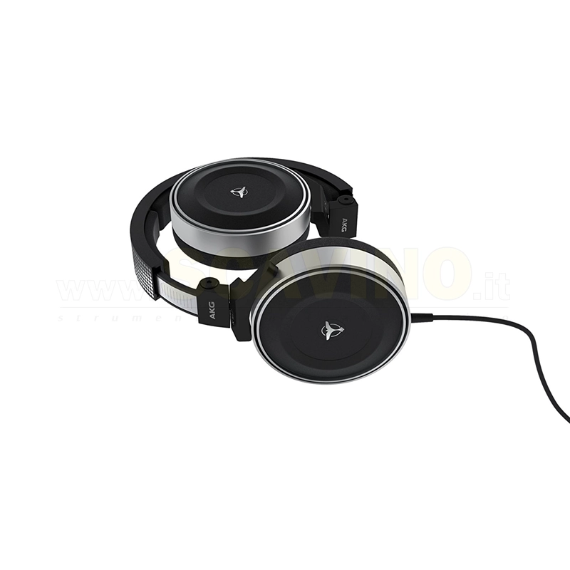 akg cuffia k167