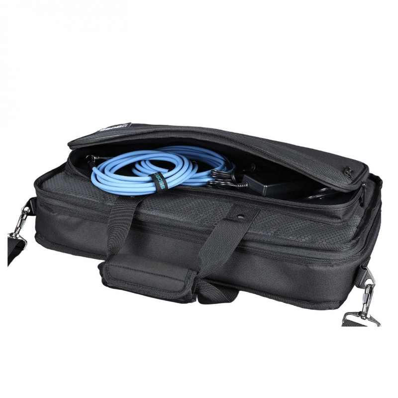 Boss CB BM Medium Borsa per Multieffetto 505x290x130 mm