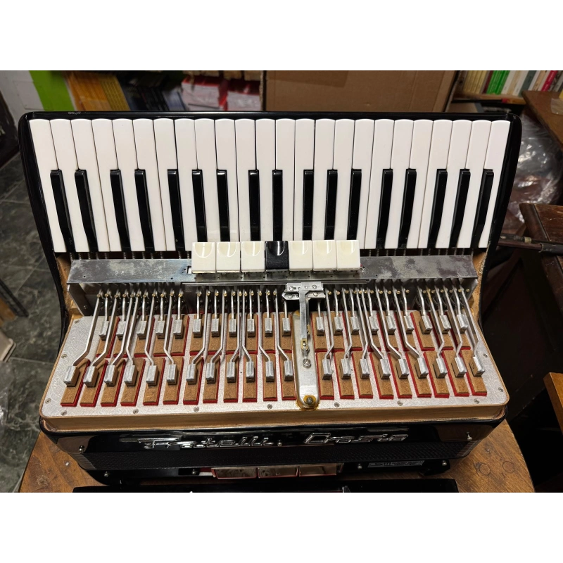 usato F.LLI Crosio Fisarmonica 120 Bassi con cassotto