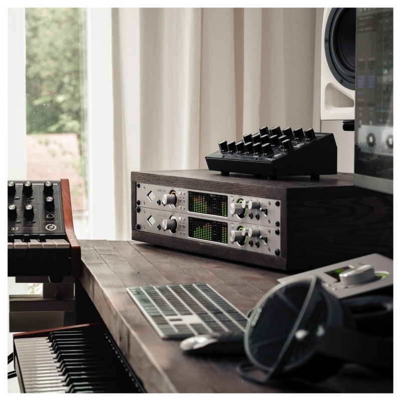 Universal Audio Apollo X8p Gen 2 Studio+ Interfaccia Audio Thunderbolt 3 18x24