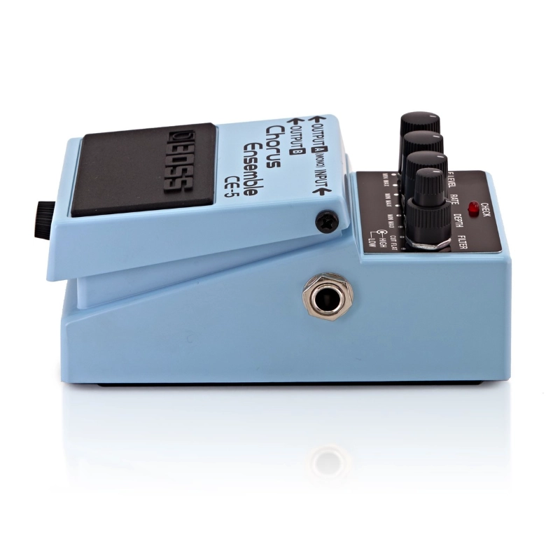 Boss CE5 Chorus Ensemble Effetto Chorus Stereo a Pedale