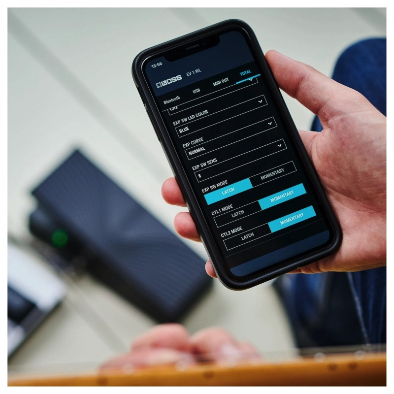 Boss EV1 WL Pedale di Espressione MIDI Wireless