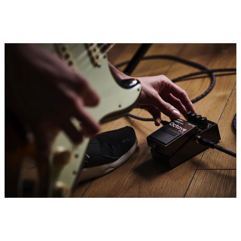 Boss OC5 Effetto Octave a Pedale per Chitarra