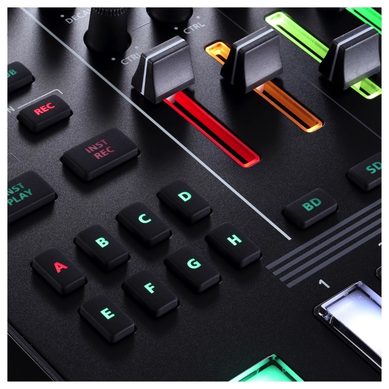 Roland TR8S Aira Drum Rhythm Machine con Supporto Sample