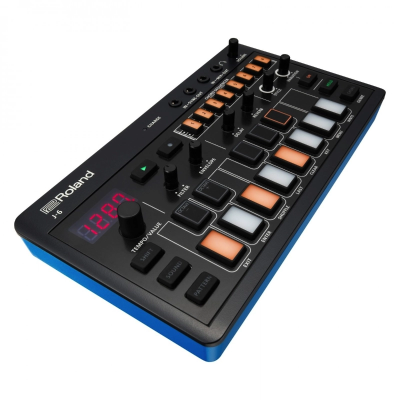 Roland Aira Compact J6 Sintetizzatroe di Accordi