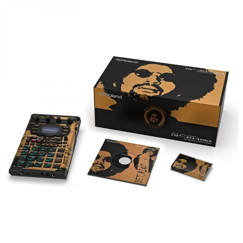 Roland SP404 MKII KDJ Groove Box Sequencer Sampler