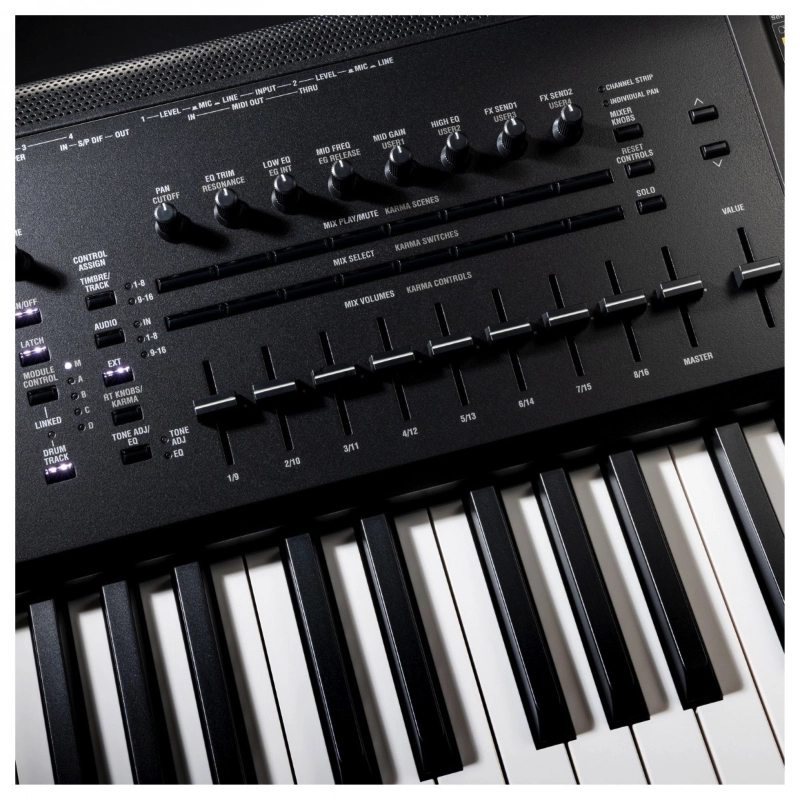 Korg Kronos3 61 Workstation 61 Tasti