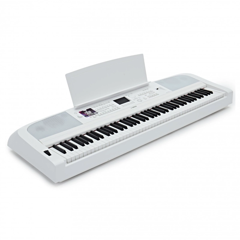 Yamaha DGX670WH Home Bundle Pianoforte Digitale con Arrangiamenti 88 Tasti Bianco con Supporto e Pedaliera