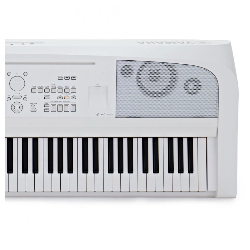 Yamaha DGX670WH Home Bundle Pianoforte Digitale con Arrangiamenti 88 Tasti Bianco con Supporto e Pedaliera