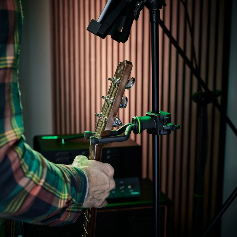 Gravity GSMS08 Supporto per Chitarra con Morsetto da asta