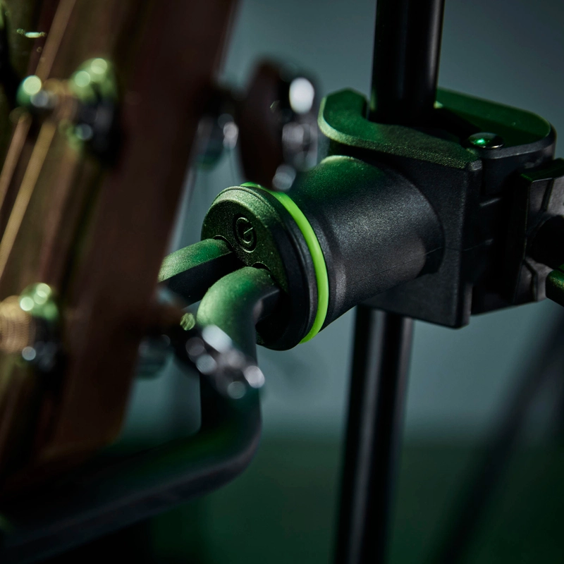 Gravity GSMS08 Supporto per Chitarra con Morsetto da asta