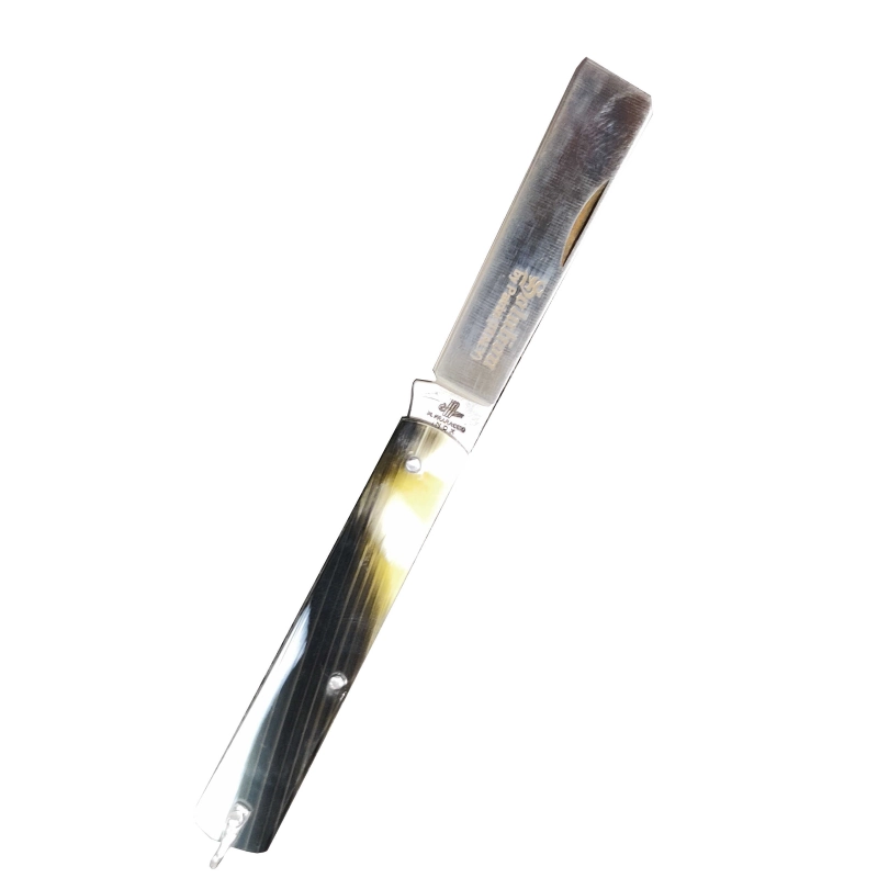 Solution 102F Coltello Richiudibile Lama a Rasoio