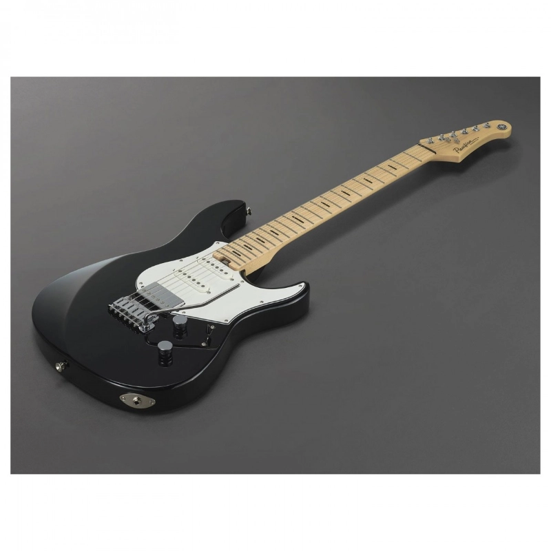 Yamaha Pacifica Standard Plus MN, Black PACS12MBL