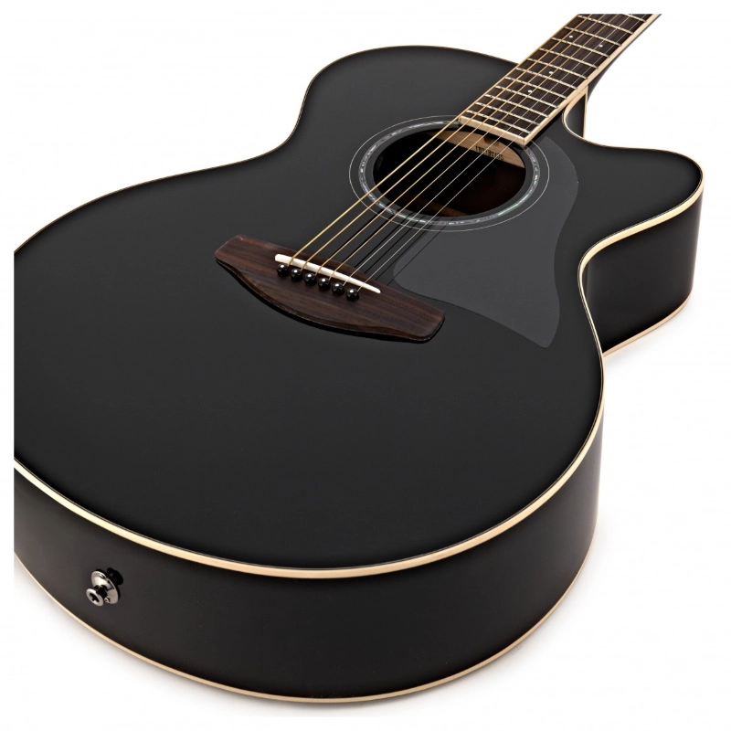 Yamaha CPX600 BL Black