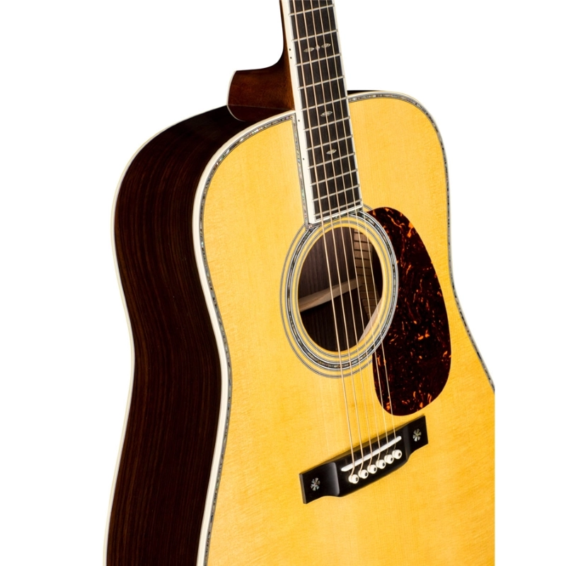 Martin & Co. D-42 (2025)