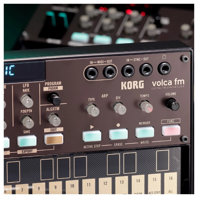 Korg Volca FM2 Sintetizzatore FM Analogico Compatto