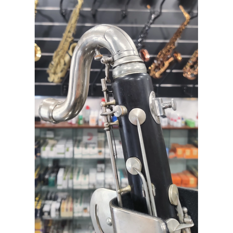 usato Conn 482N Clarinetto Basso Discendente al Mib in Ebano