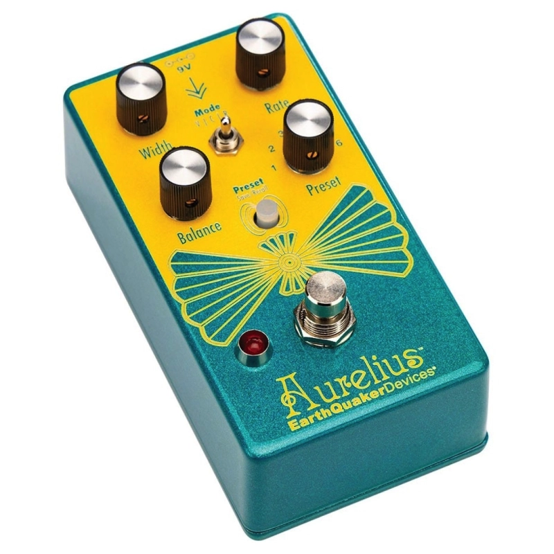 EarthQuaker Devices Aurelius V1 TriVoice Chorus