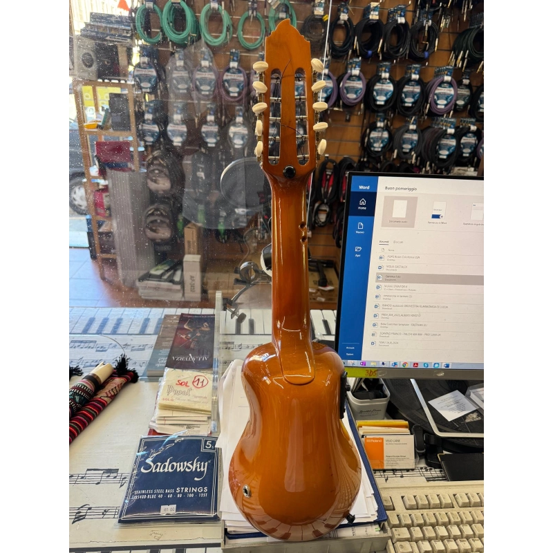 Charango boliviano "El Chasqui" Elettrificato body legno, serie professionale