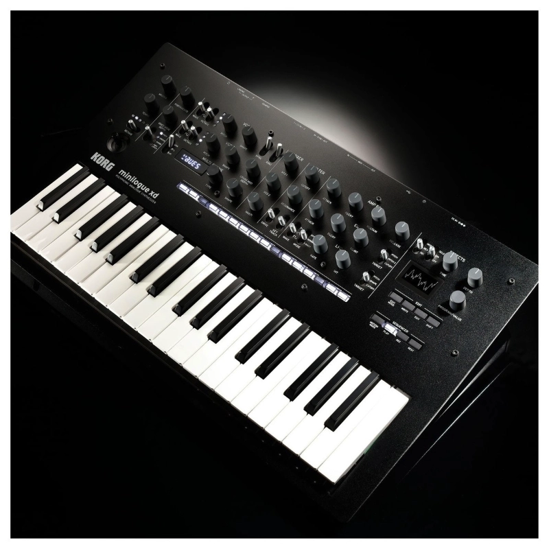 Korg Minilogue XD Sintetizzatore Analogico Digitale a 4 Voci