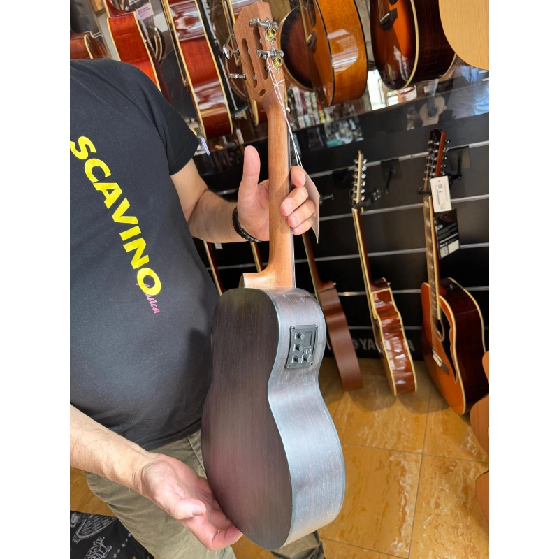 LAX UK712-TE Ukulele TENORE, matt finish, Amplificato