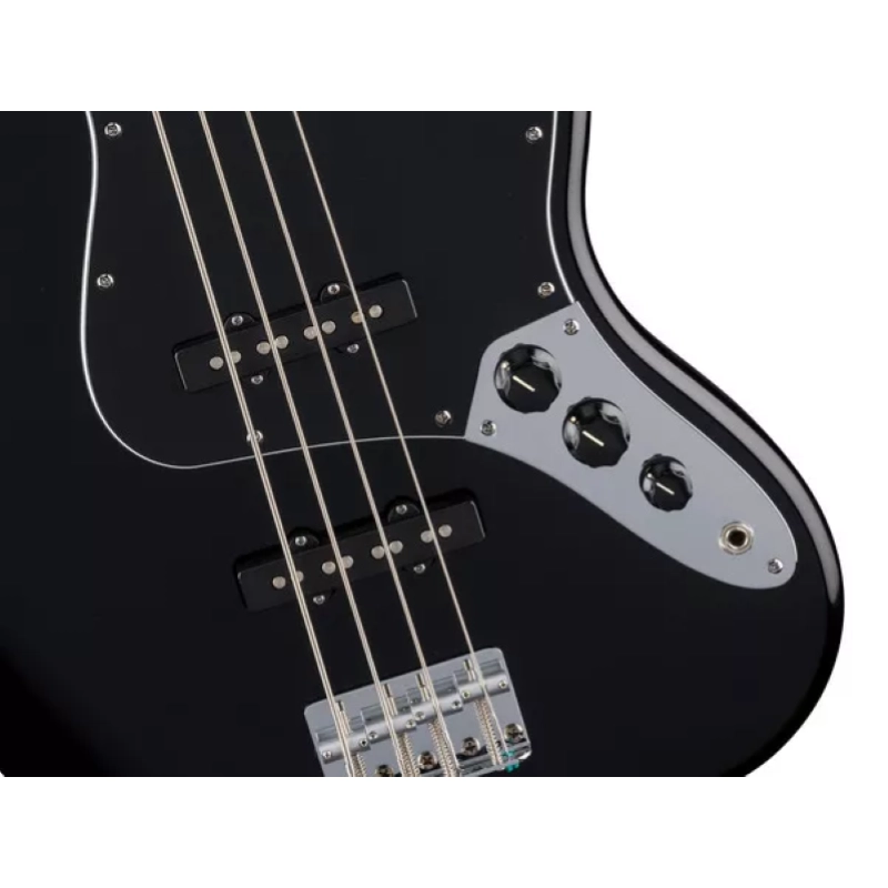 Fender Standard Jazz Bass®, Maple Fingerboard, Black Pickguard, Black 0266821506