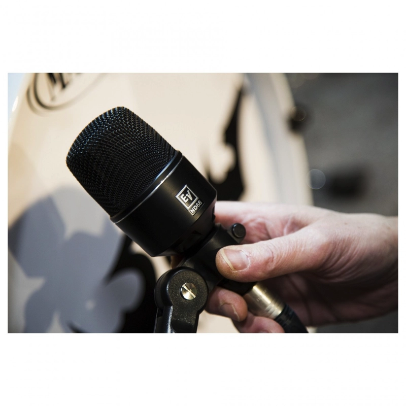 EV ND68 Microfono supercardioide a condensatore per cassa