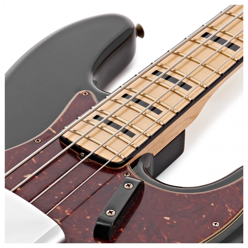 Fender Custom Shop '68 J Bass® Journeyman Relic®, Maple Fingerboard, Aged Black 9235001595