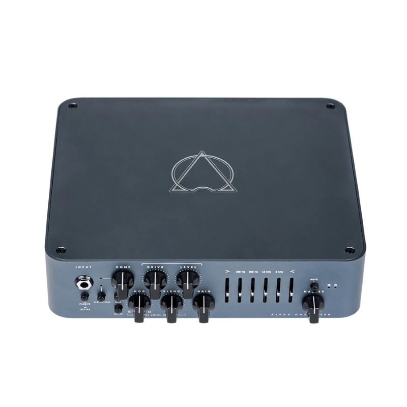 Darkglass Alpha Omega 900