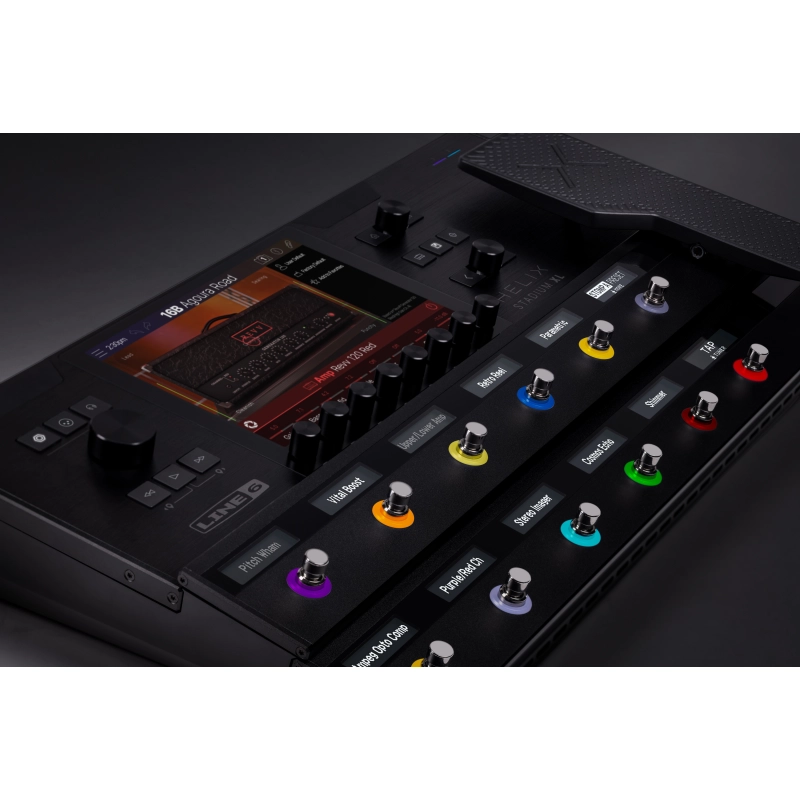 Helix Stadium XL Floor_Beauty_0053