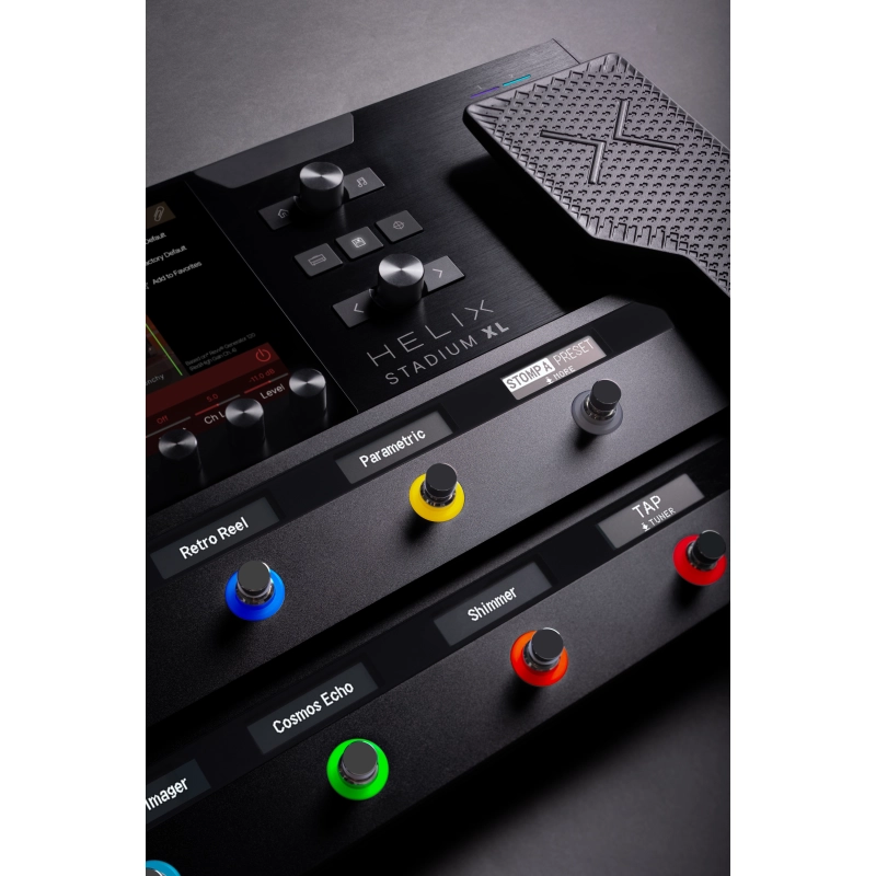 Helix Stadium XL Floor_Beauty_4048