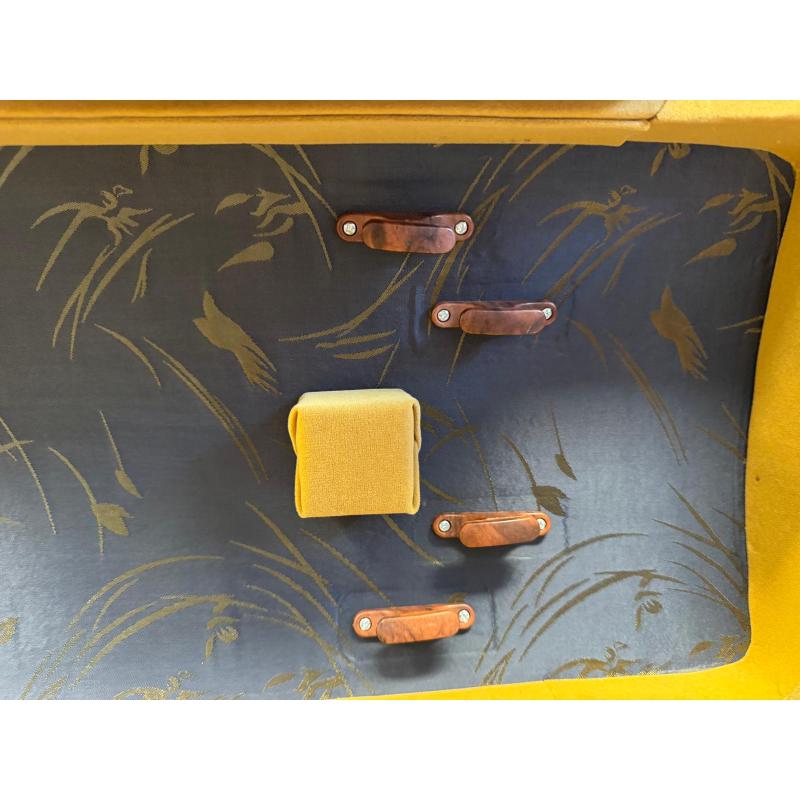 Astuccio LUTHIER NCRED Violino, Interno damascato