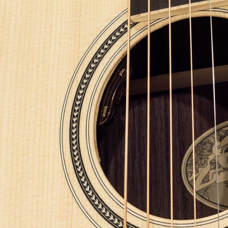 Larrivee 03 Rosewood Jumbo Elettrificata J03