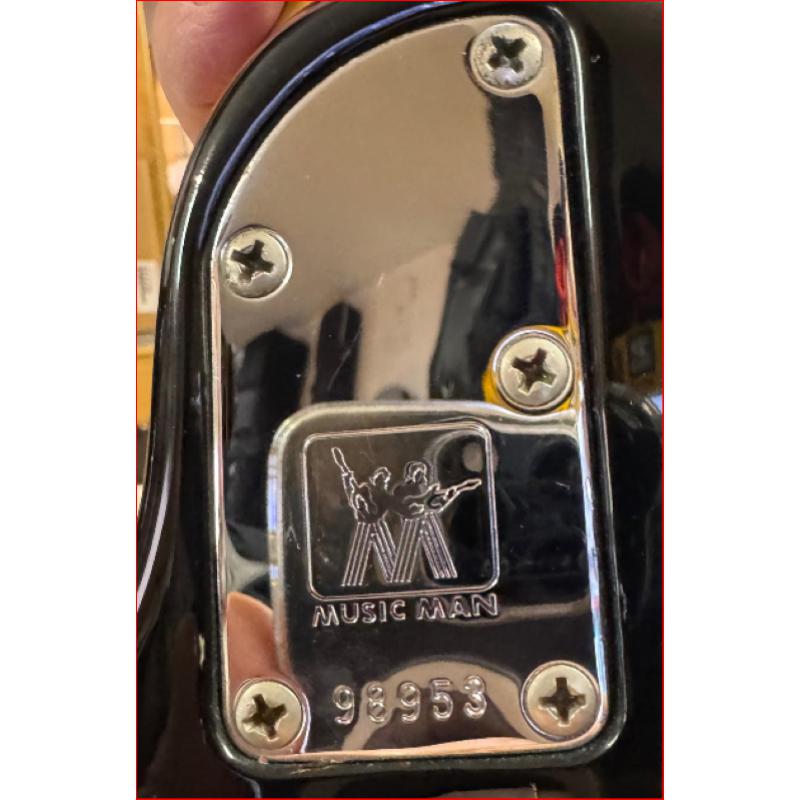 usato Music Man Silhouette HSH nera