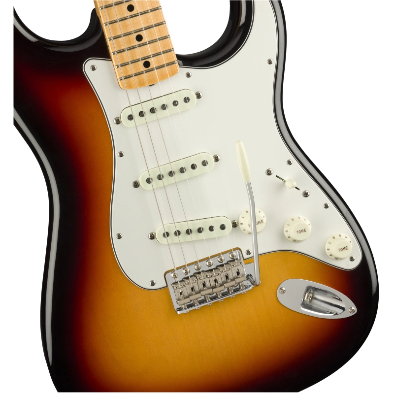 VINTAGE CUSTOM 1962 STRAT®