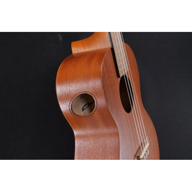 Kai KTI-10 Ukulele Tenore in Mogano