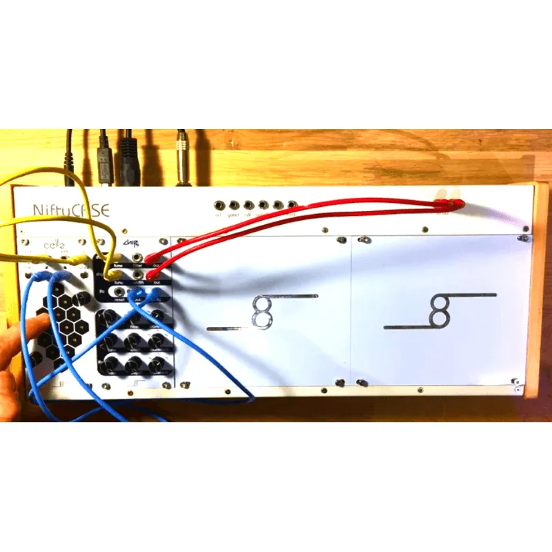 Cre8audio NiftyBundle 2 Moduli VCO/LFO con Sequencer CV in Rack 84HP
