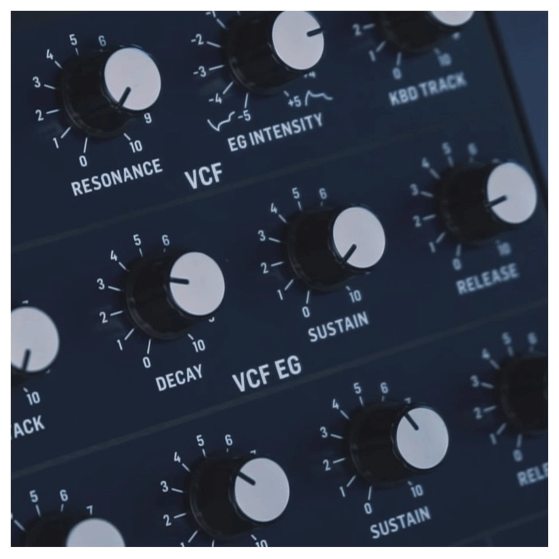 Behringer MonoPoly Sintetizzatore analogico 37 tasti polifonico 4 voci